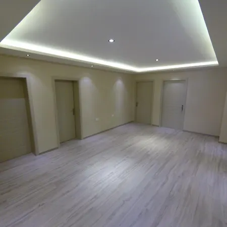 Nino Hotel