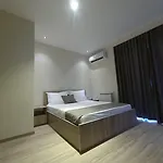 Nino Hotel