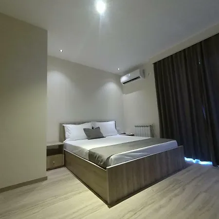 Hotell Nino Berat